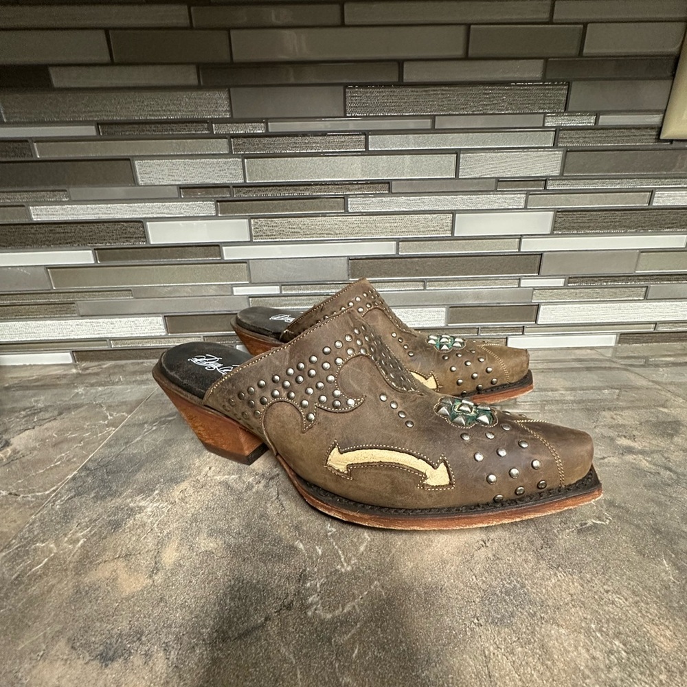 Dan Post women's Western clogs/ mules sz7
